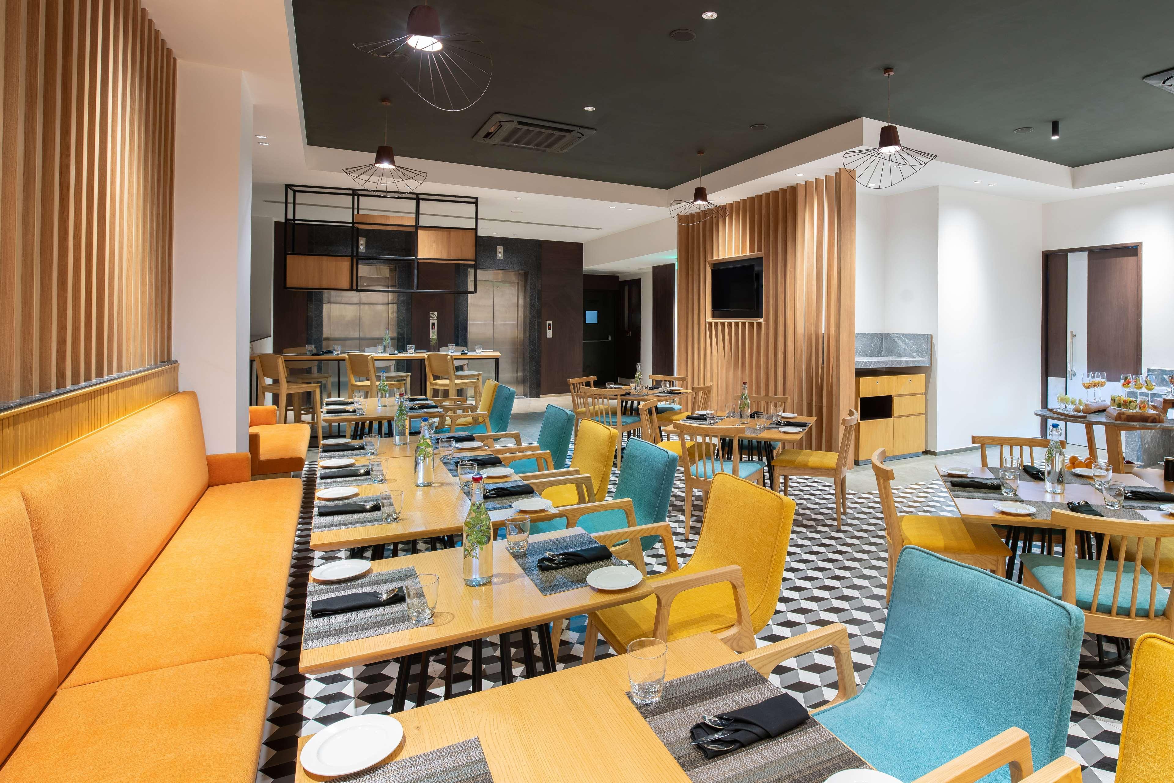 Park Inn By Radisson Gwalior Dış mekan fotoğraf